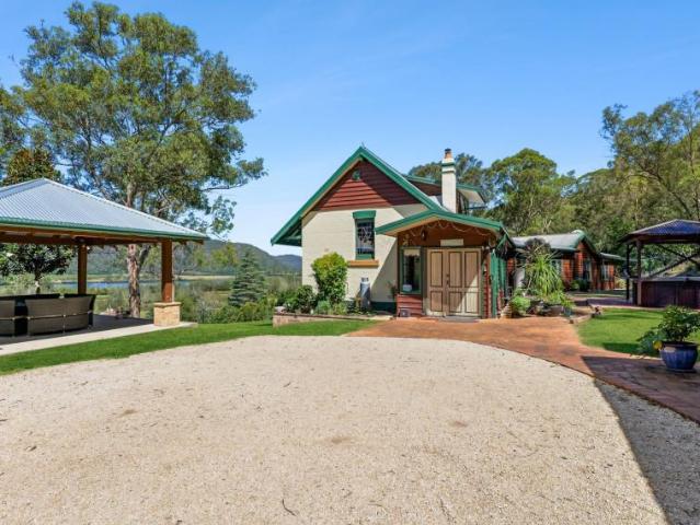 House for sale in Wisemans Ferry, The Council of the Shire of Hornsby