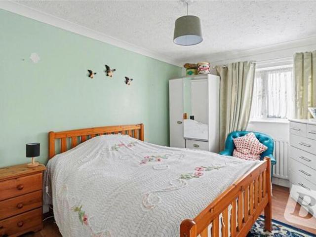 House for sale in Vange, Essex