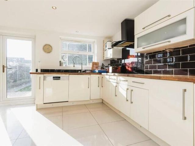 House for sale in Brookvale Village, Stockland Green