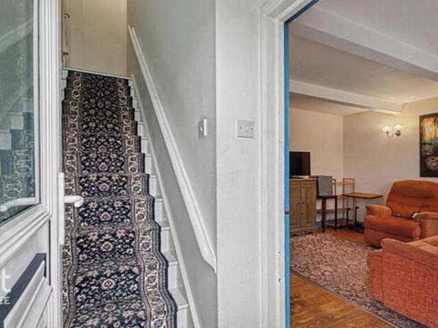 House for sale in Dale Hill, Essex