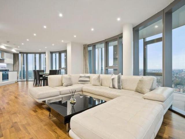 House for sale in London Borough of Hounslow, Greater London