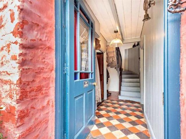 House for sale in Penbryn, Brynhoffnant