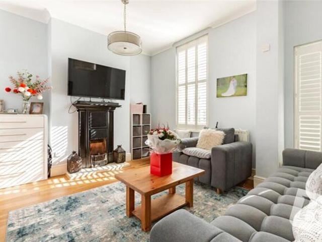 House for sale in Ongar, Epping
