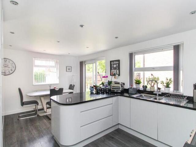 House for sale in Glynde, West Sussex