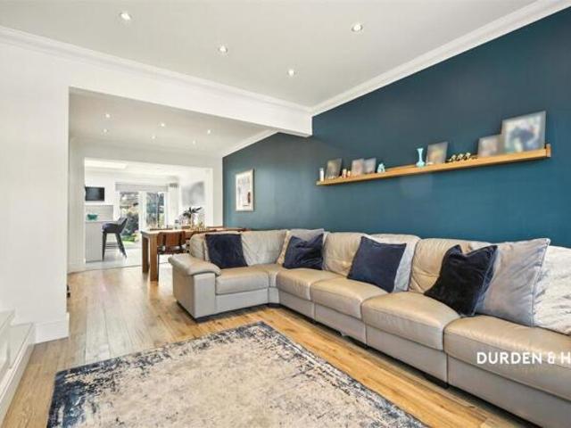 House for sale in Dagenham, Barking And Dagenham