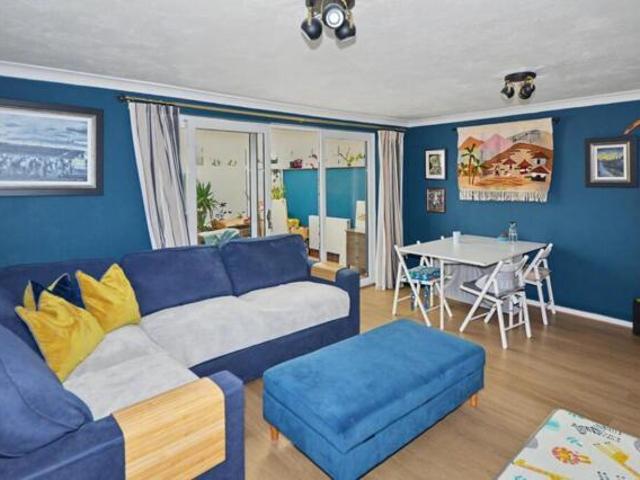 House for sale in Earls Barton