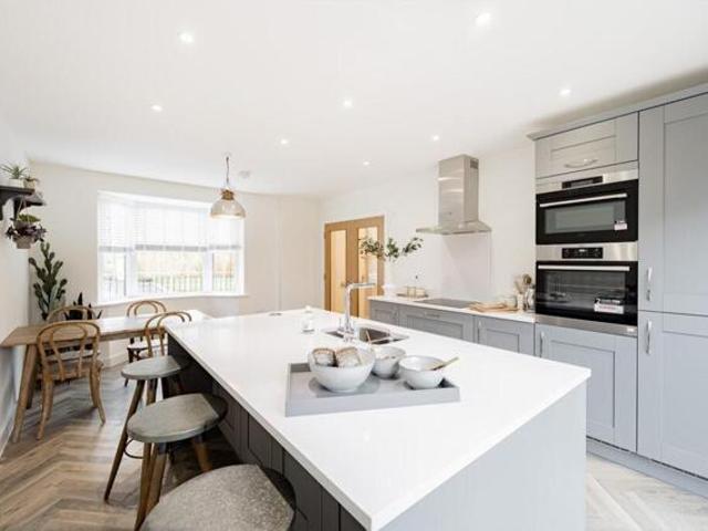 House for sale in Eastleigh, Helford