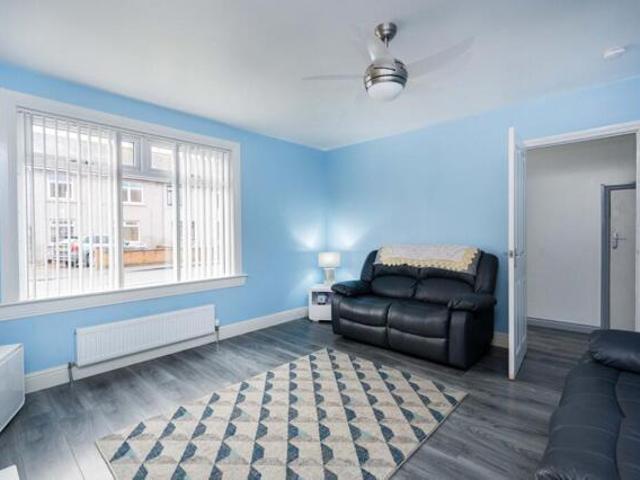House for sale in Kersiebank, Scotland