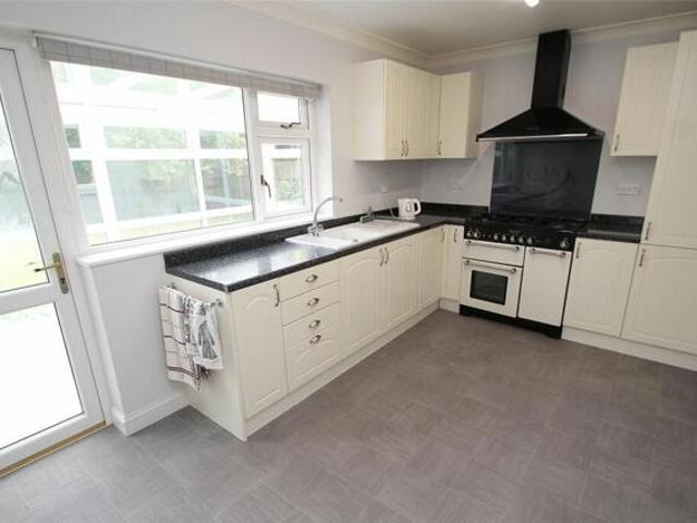 House for sale in Fareham, Heathfield