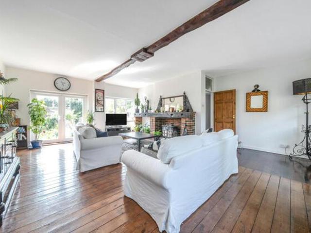 House for sale in Fareham, Wickham