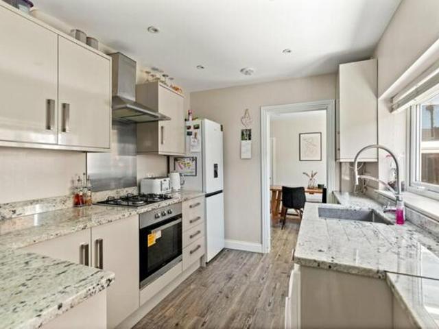 House for sale in Folkestone, Cheriton