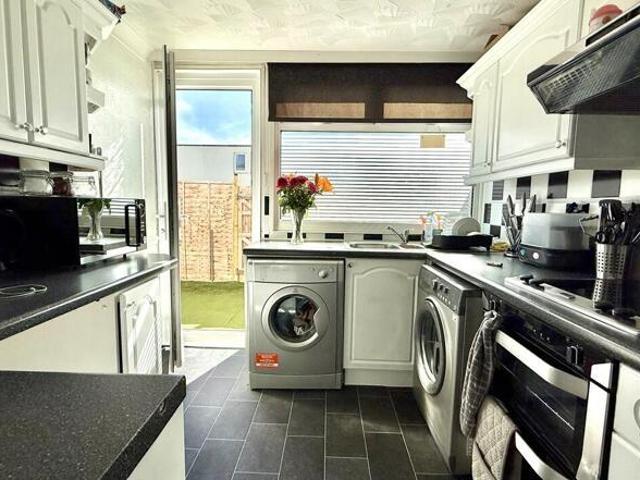 House for sale in Rowner, Middlecroft