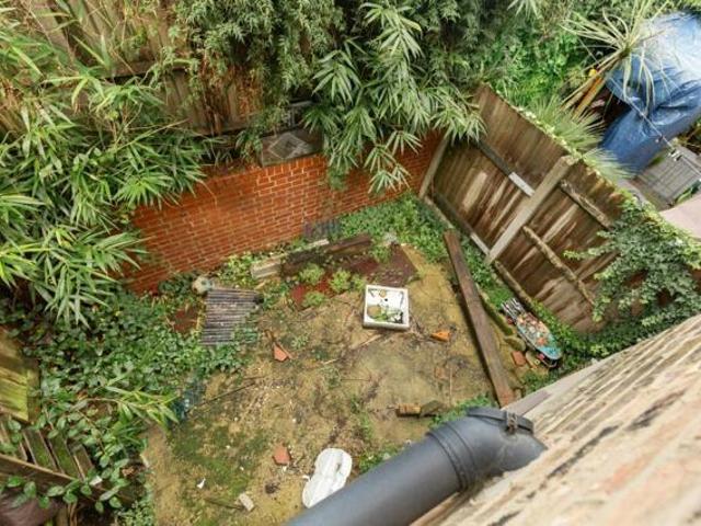 House for sale in Greenwich, East Greenwich