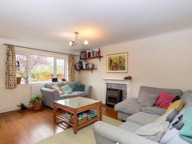 House for sale in Gerlan, Wales