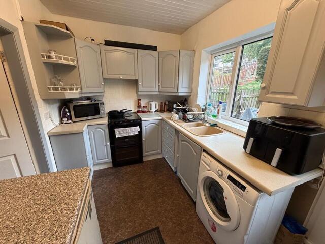 House for sale in Boothtown, Halifax