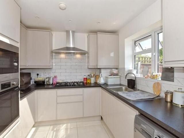House for sale in Hornchurch, Greater London
