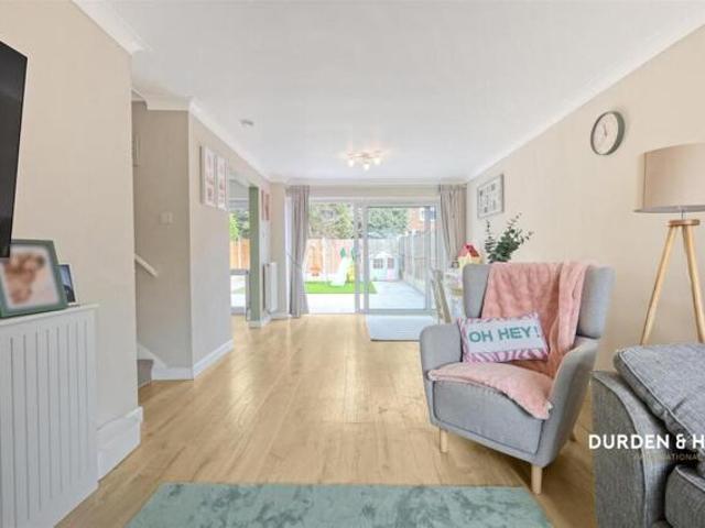 House for sale in Hornchurch, Greater London