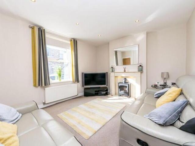 House for sale in Emley, West Yorkshire
