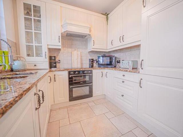 House for sale in Knowle