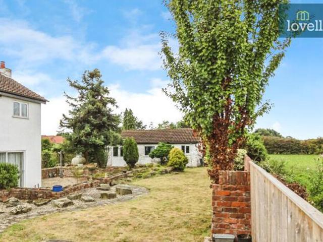 House for sale in Laceby