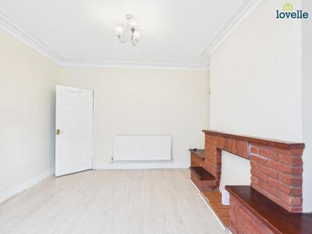 House for sale in New Boultham, Brayford