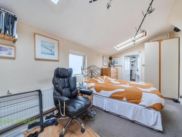 House for sale in London Borough of Croydon, Thornton Heath