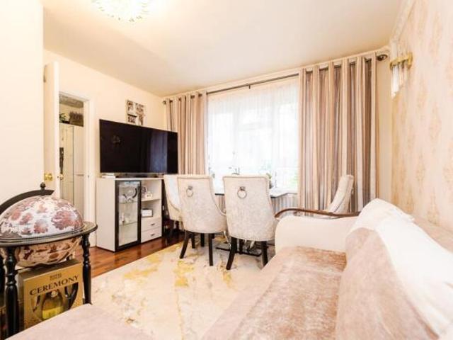 House for sale in London, Greater London