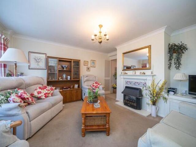 House for sale in Caddington, Bedfordshire