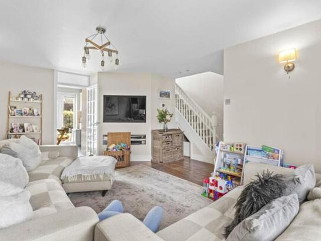 House for sale in Lunnon, Buckinghamshire