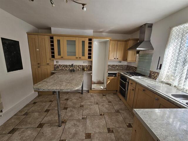 House for sale in Warsop, Potters Corner
