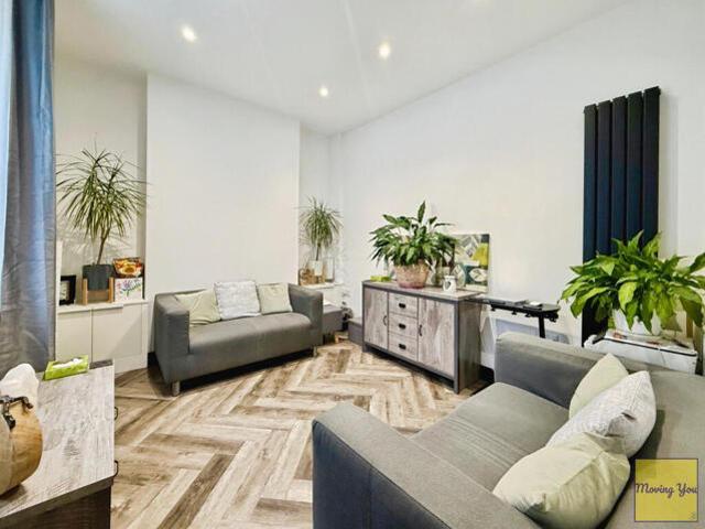 House for sale in Cimla, Neath