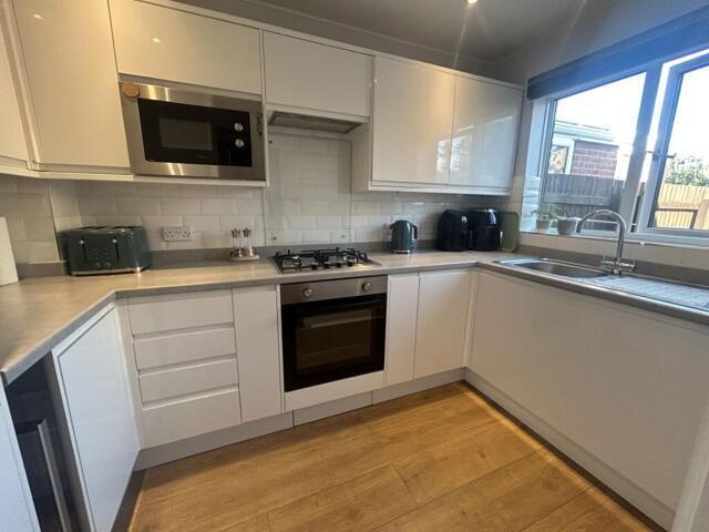 House for sale in Killingworth