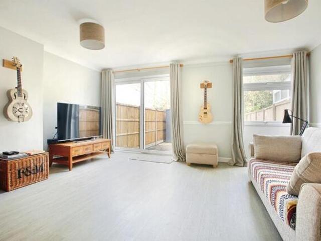 House for sale in Barton Stacey, Hampshire