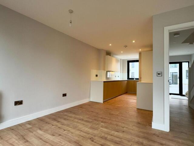 House for sale in East Cliff, Acol