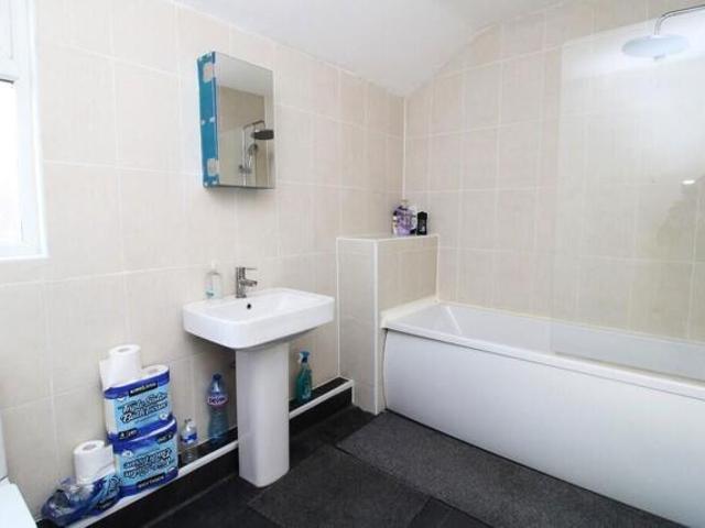 House for sale in New Bilton