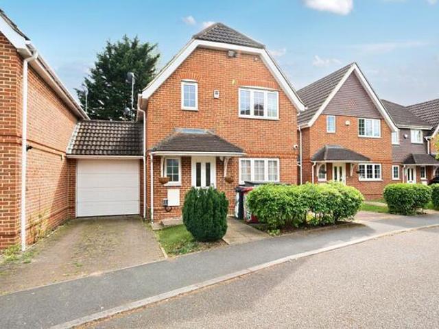 House for sale in Slough, Cippenham