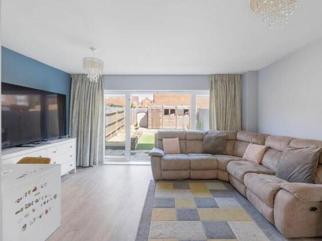 House for sale in Red Hill, Surrey