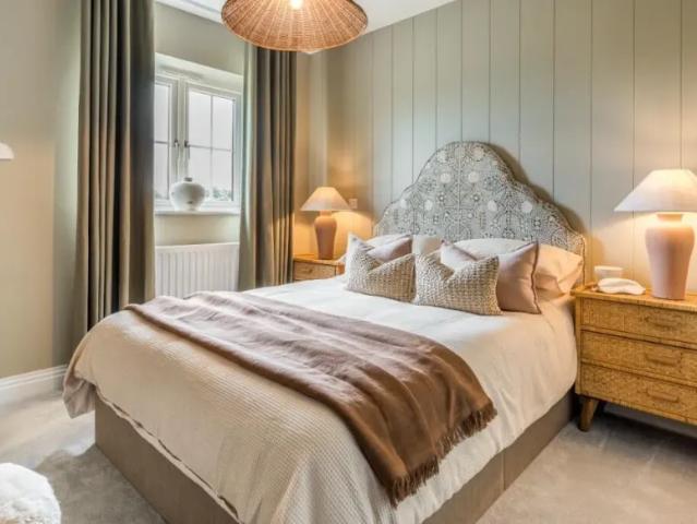 House for sale in Berrick Salome, Oxfordshire