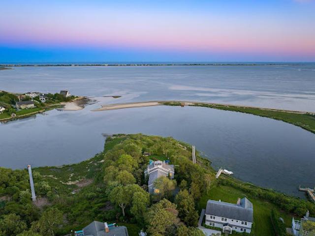 House for sale in Sagaponack, New York