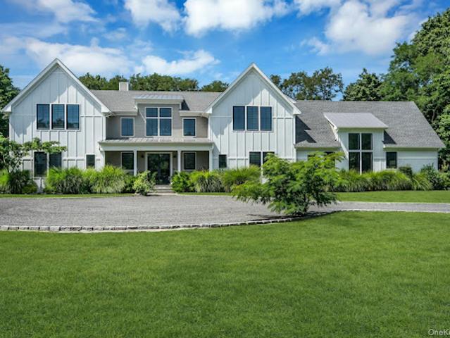 House for sale in New York