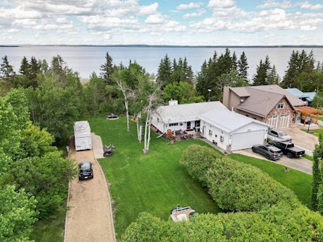 House for sale in City of Lacombe, Lacombe