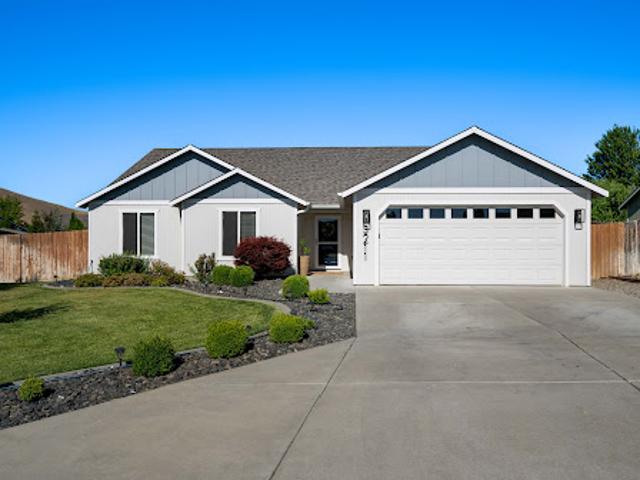 House for sale in West Richland, Washington