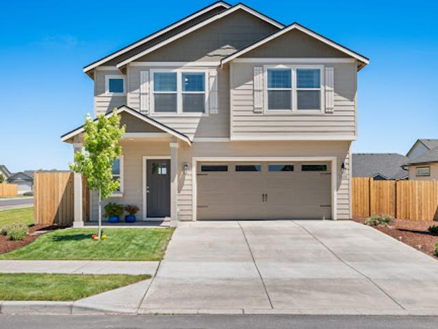 House for sale in Oregonia