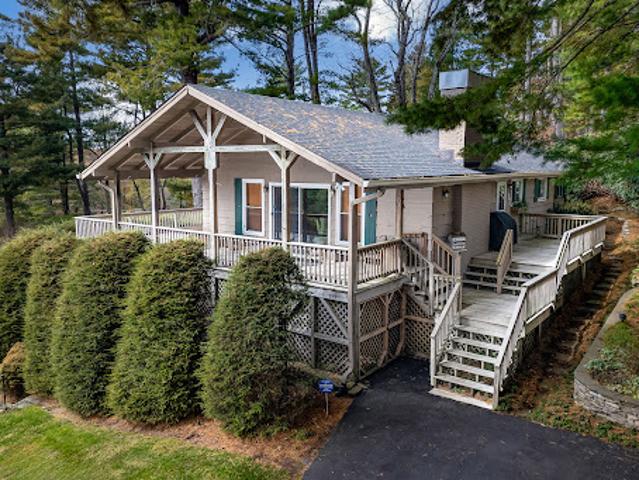 House for sale in Blowing Rock, North Carolina