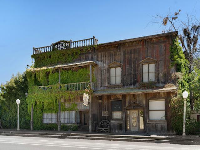 House for sale in Los Alamos