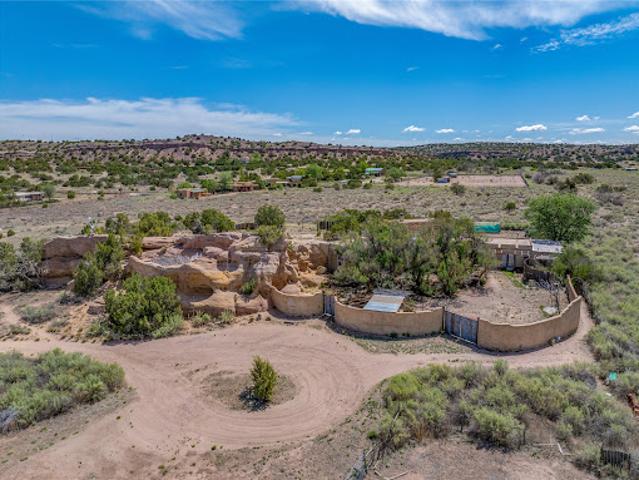 House for sale in Cerrillos, New Mexico