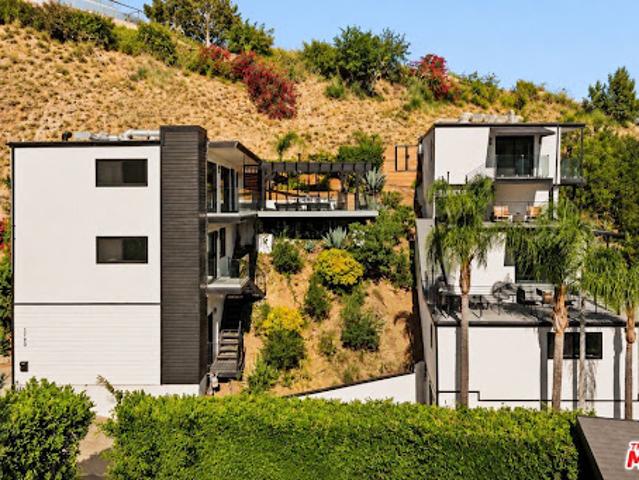House for sale in Canoga Park, California