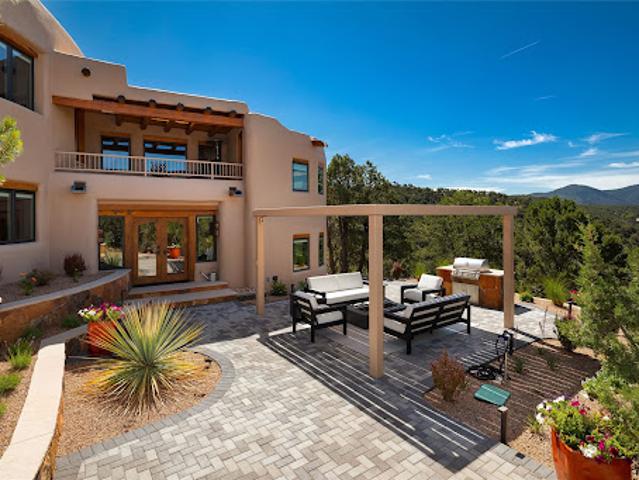 House for sale in Santa Fe, New Mexico