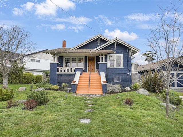 House for sale in Oak Bay, British Columbia