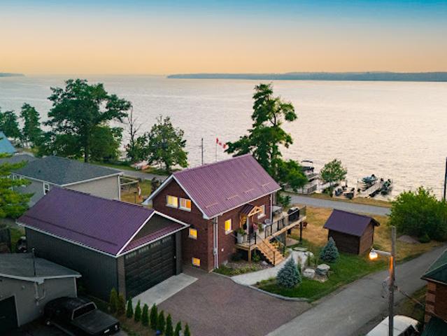 House for sale in Kawartha Lakes, Central Ontario